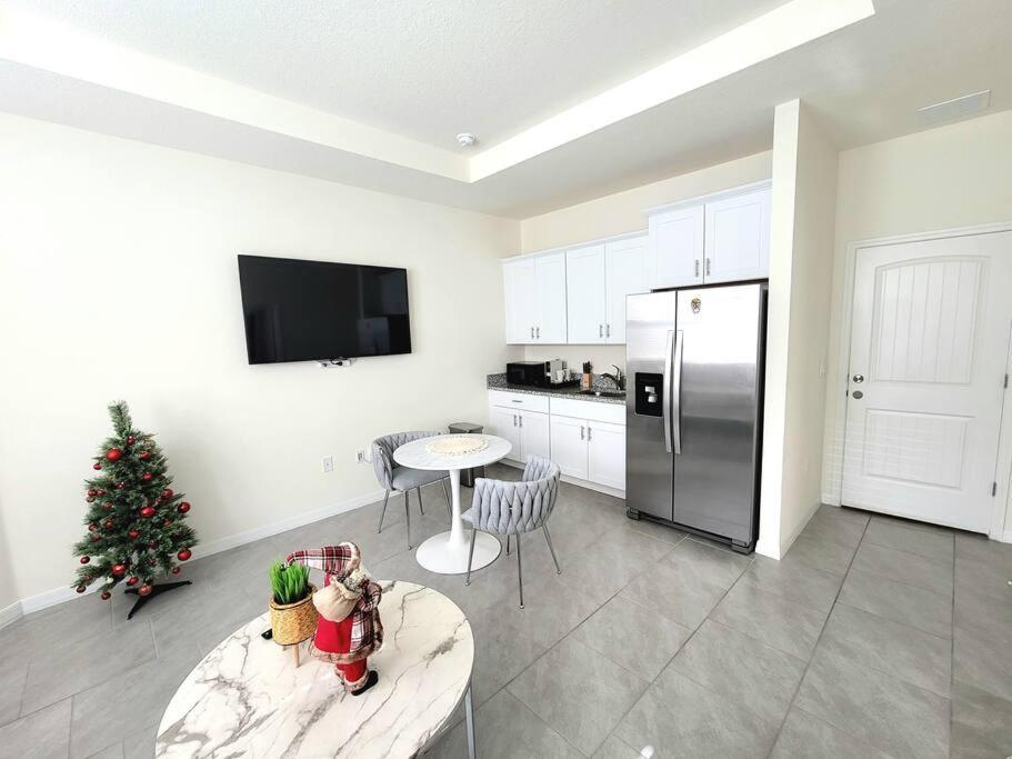 Private Vacational Cozy Suite キシミー エクステリア 写真